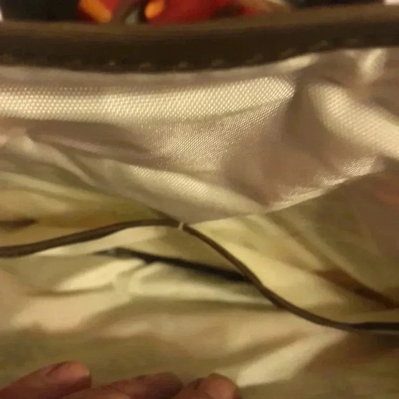 Cinda B clutch - Picture 7 of 11